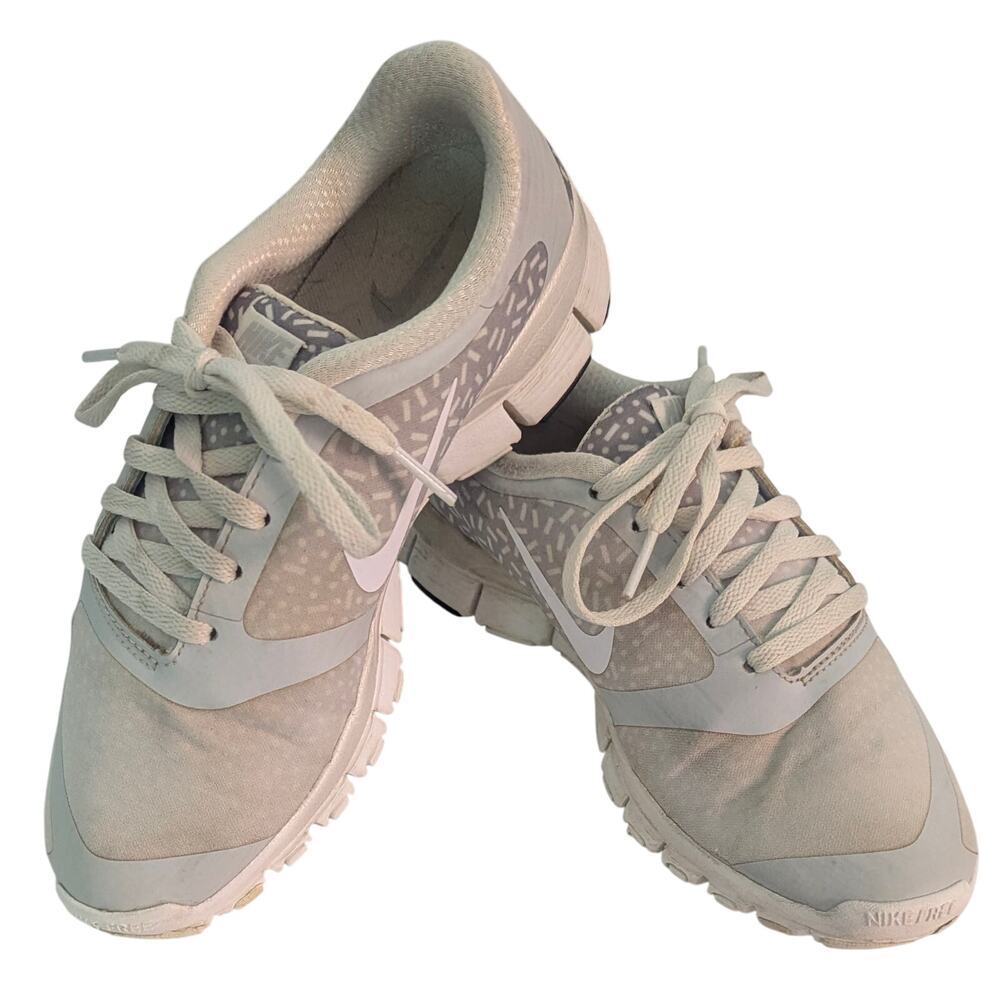 Vintage Womens NIKE FREE 5.0 Gray / White Women's Running Shoe Size 6.5